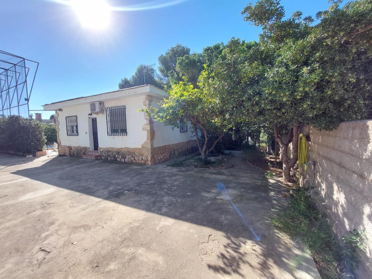 Chalet Rustico Con Piscina Y Barbacoa, Valencia Torrente  Exterior foto